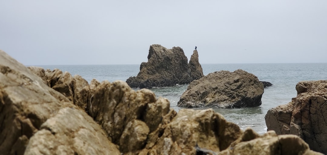 El Matador beach (Photo via Unsplash)