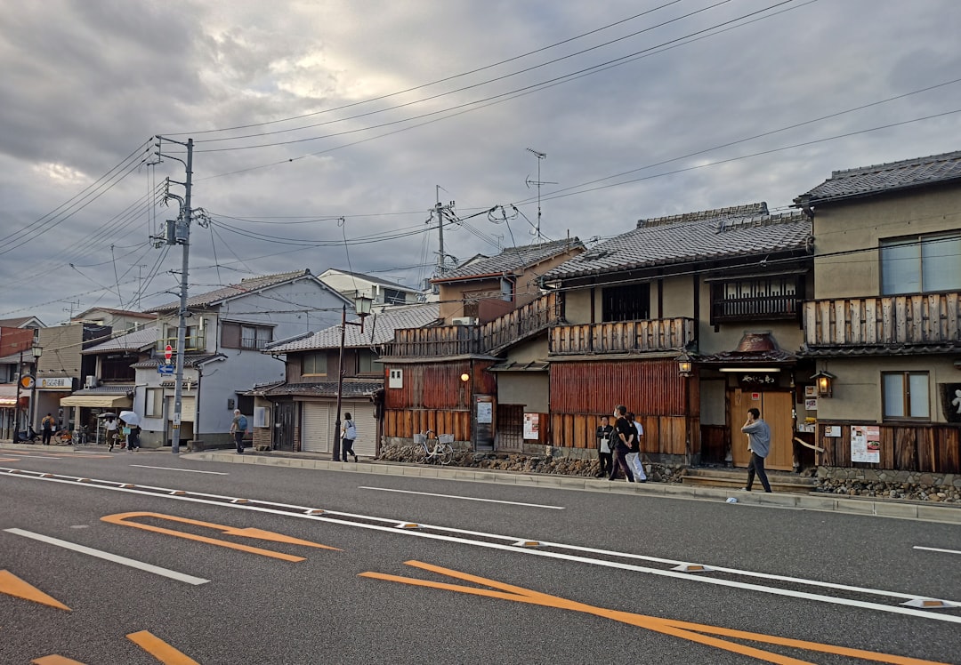 Kyoto street scene (Photo via Unsplash)