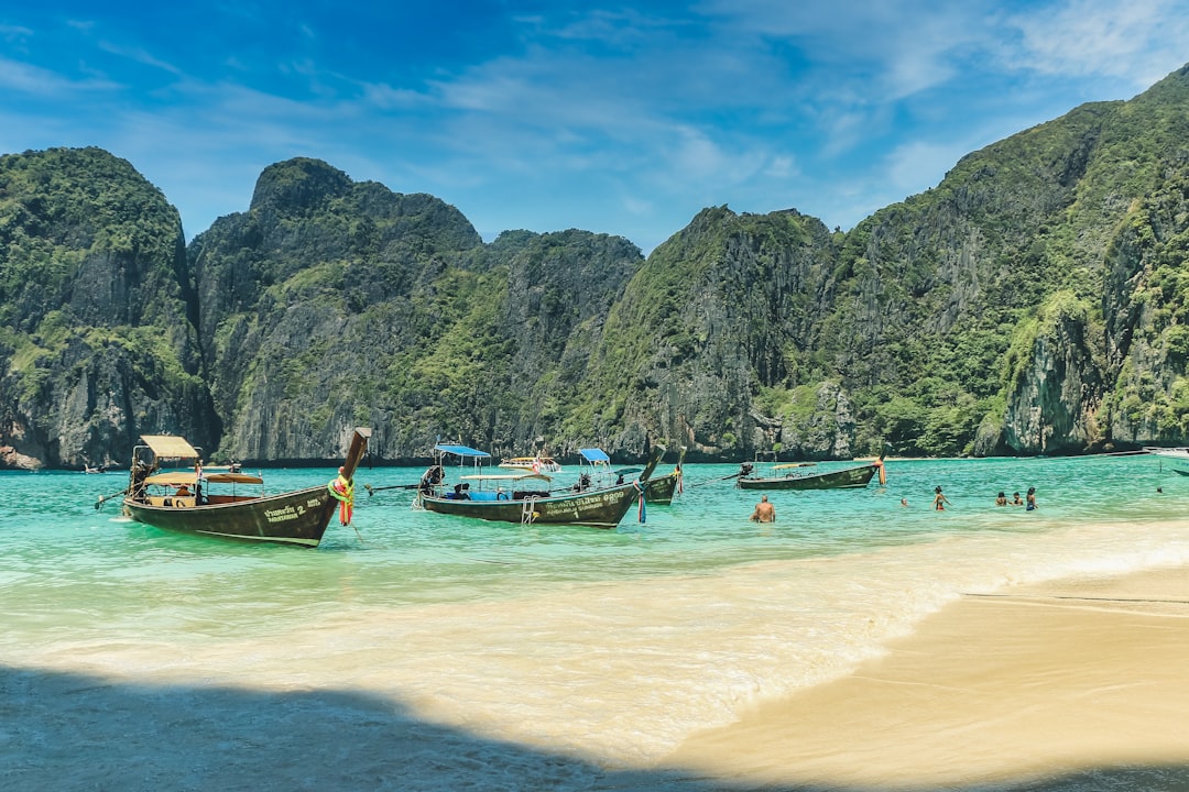Phi Phi Islands (Photo via Unsplash)