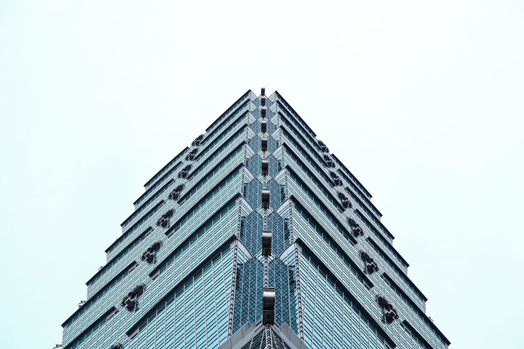 Taipei 101 building (Photo via Unsplash)